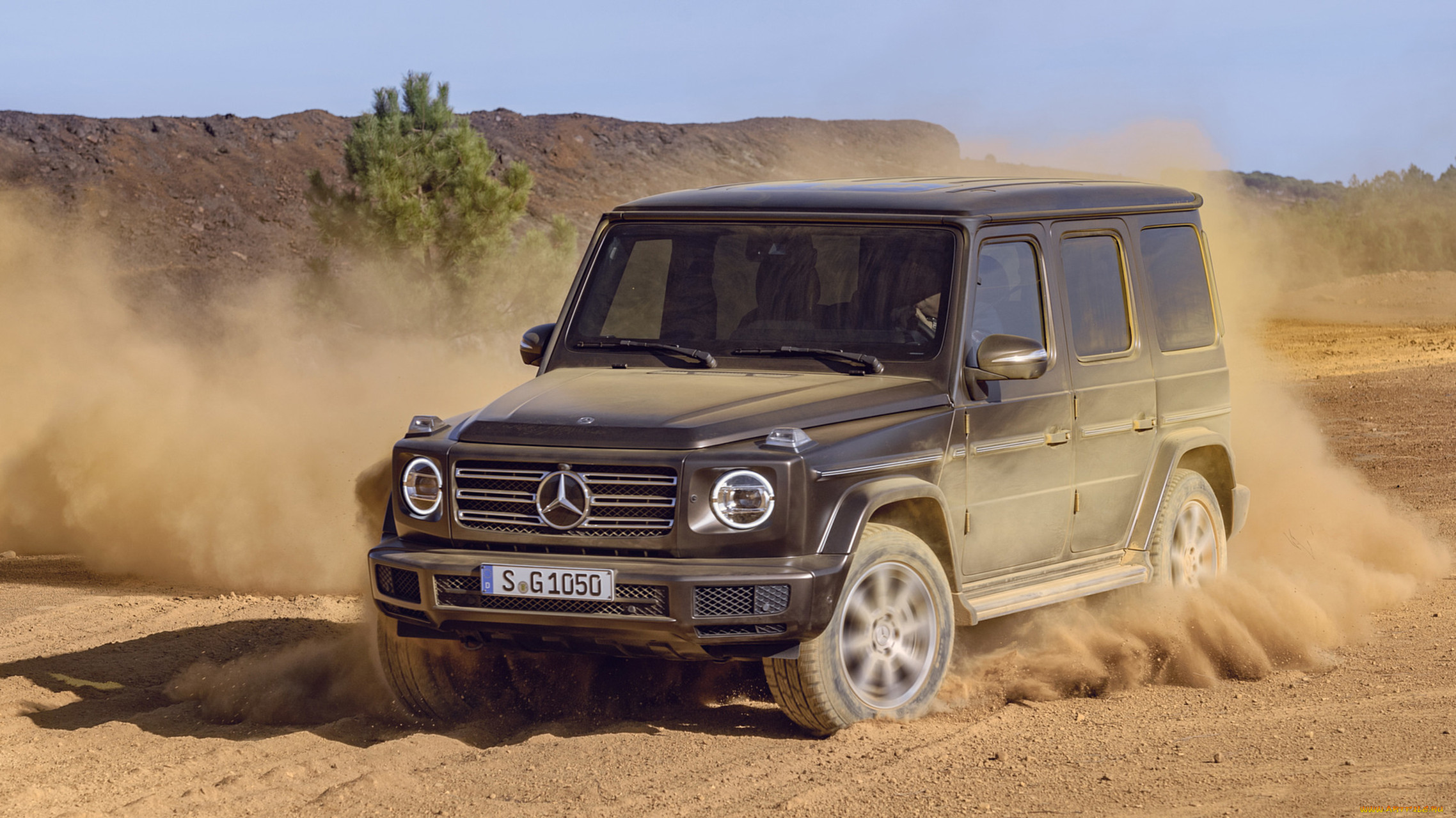 G class обои